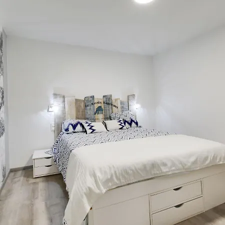 Terre Et Mer-1 By Interhome * 阿卡雄